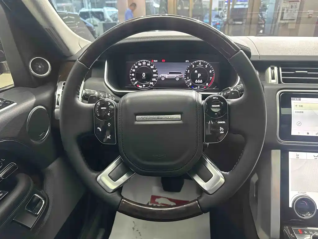 Land Rover Range Rover 2021 — фото 10