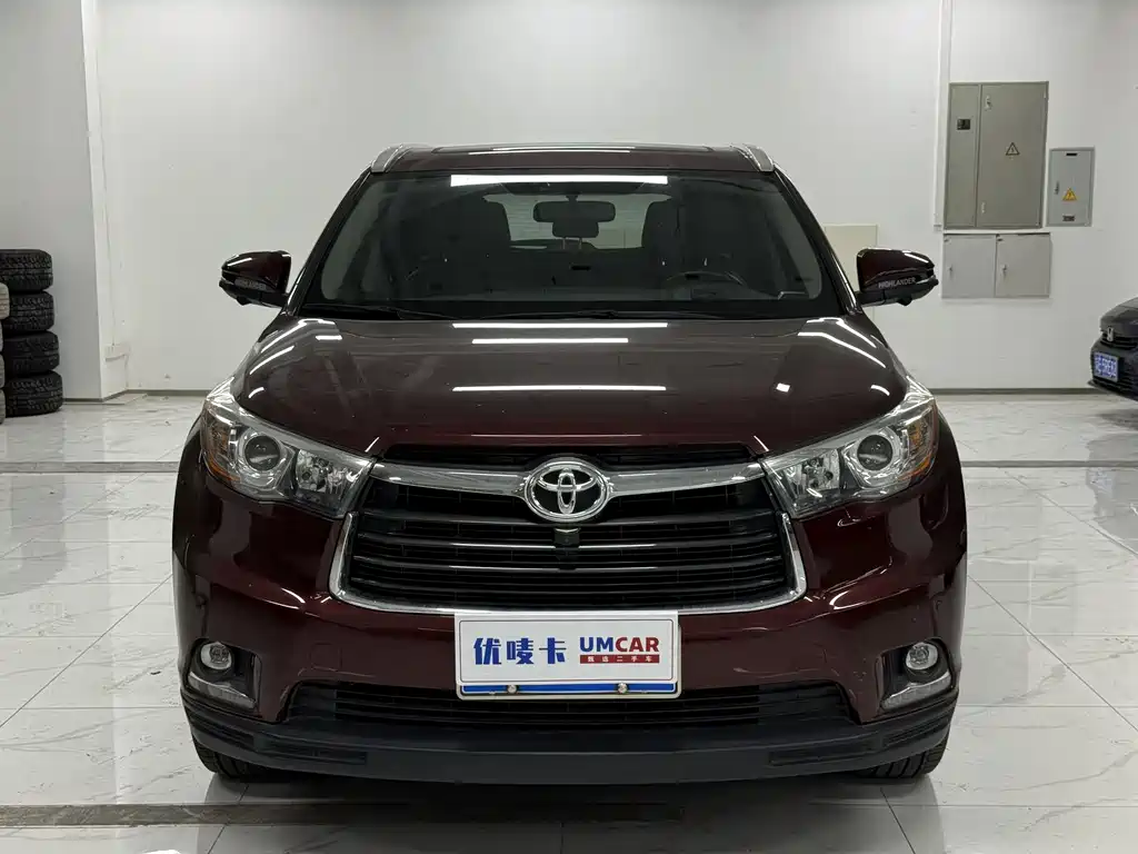 Toyota Highlander 2016 — фото 2