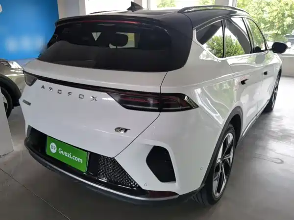 Arcfox Alpha T 2022