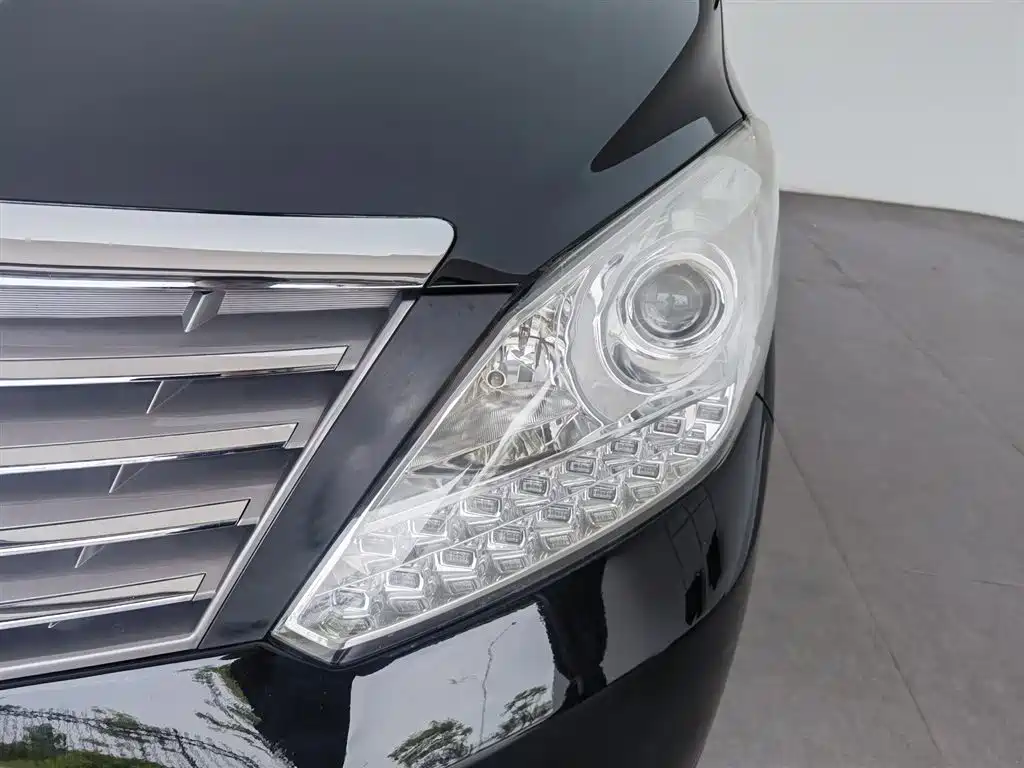 Fengxing CM7 2018