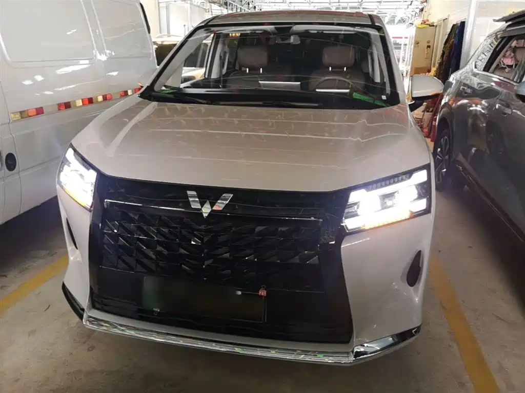 Wuling Starlight 730 EV 2025 — фото 3