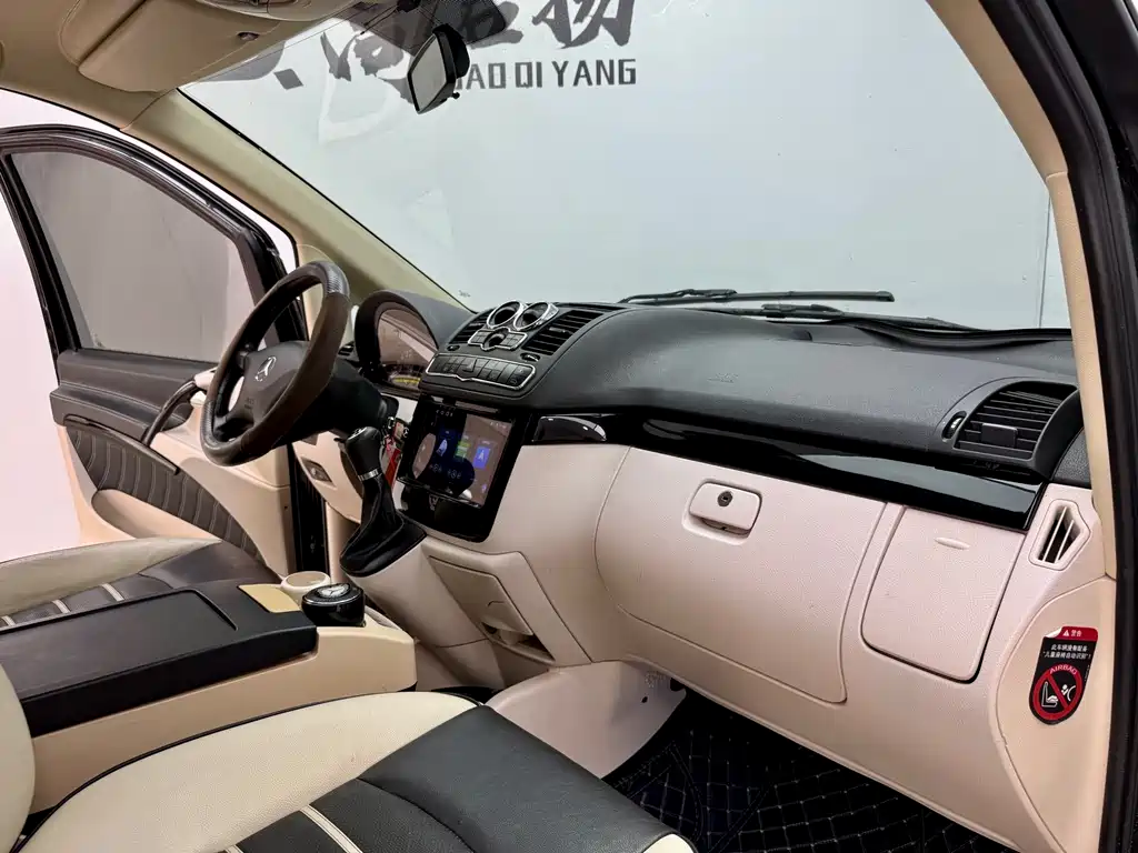 Mercedes-Benz Vito 2016 — фото 11