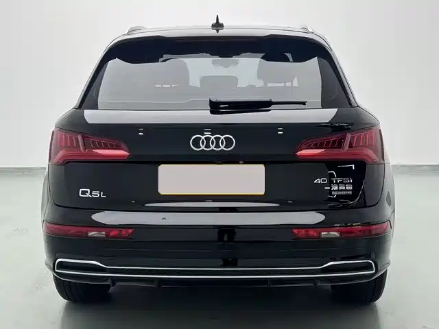 Audi Q5L 2024