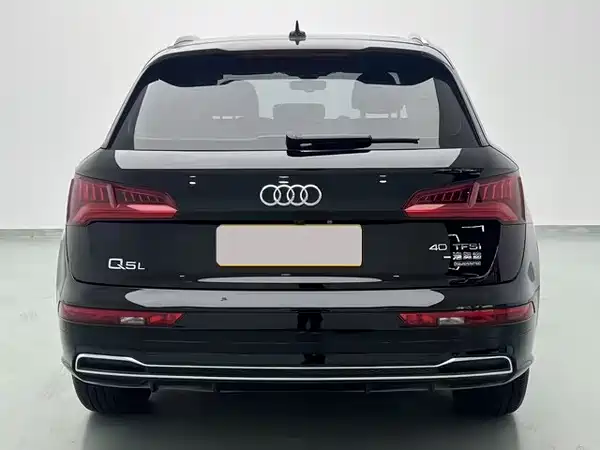 Audi Q5L 2024