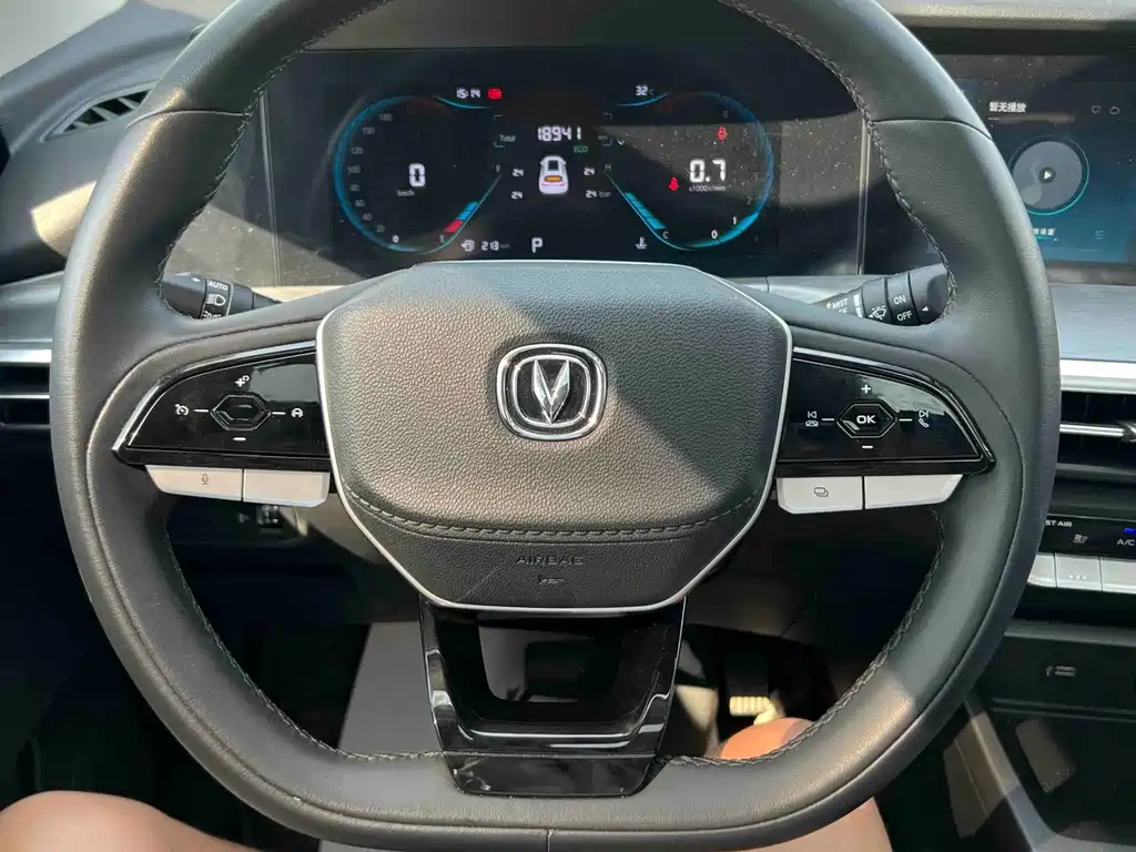 Changan CS35PLUS 2023 — фото 11