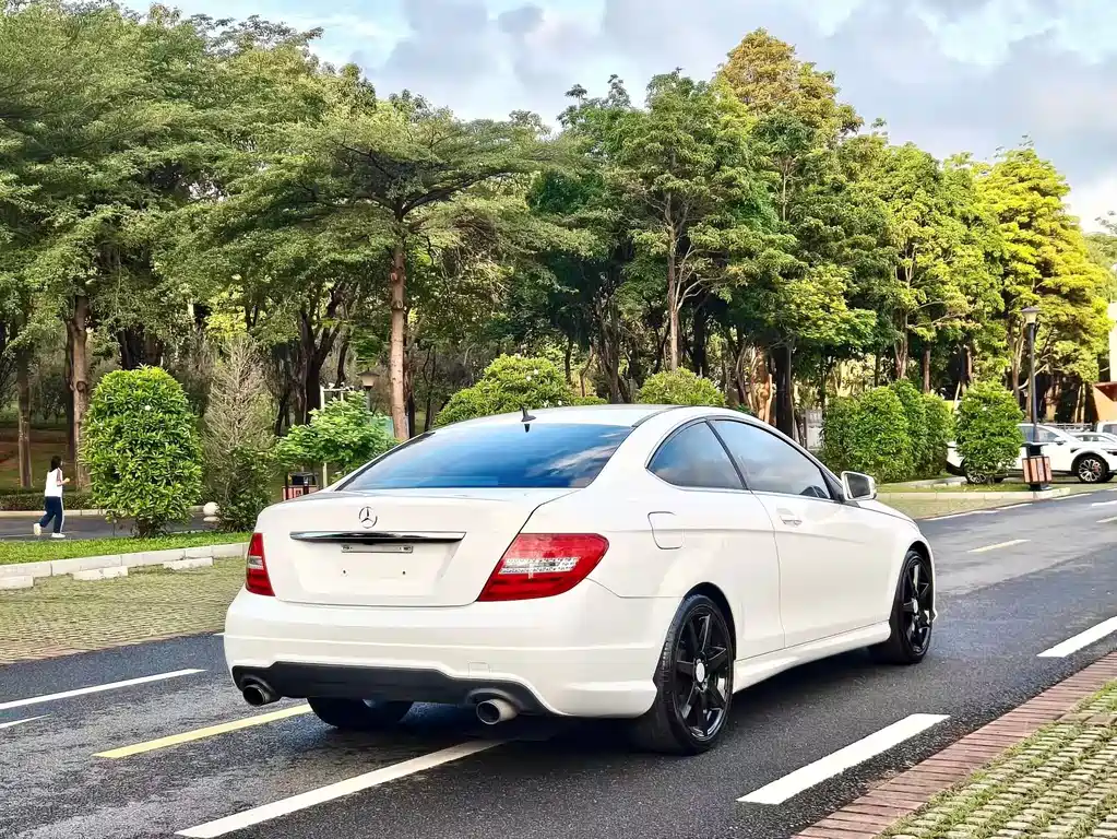 Mercedes-Benz C-Class 2014
