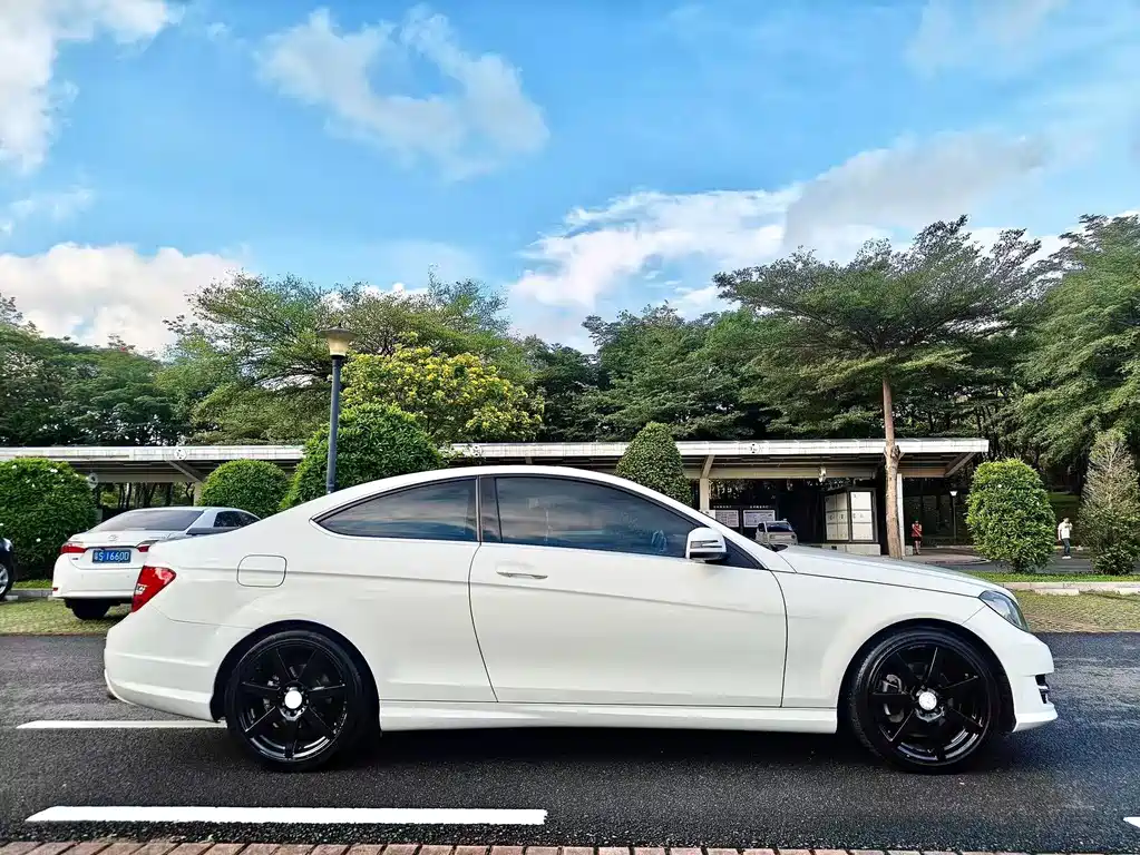 Mercedes-Benz C-Class 2014