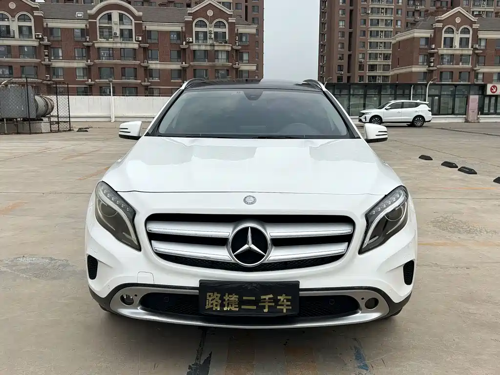 Mercedes-Benz GLA 2016 — фото 3