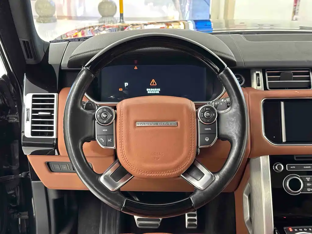 Land Rover Range Rover 2017 — фото 17