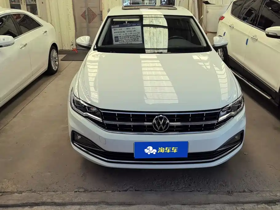Volkswagen Bora 2021