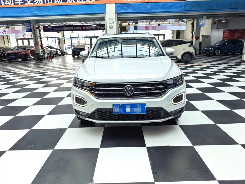 Volkswagen T-Roc 2022 — фото 2