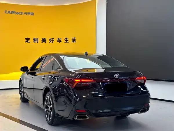 Toyota Avalon 2023