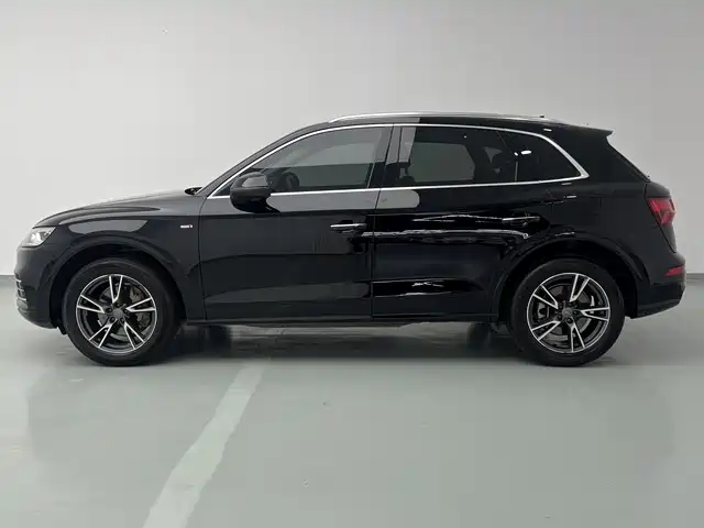 Audi Q5L 2019