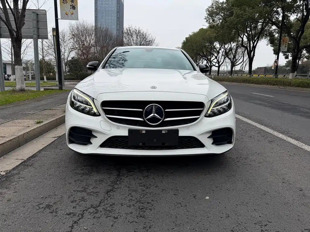 Mercedes-Benz C-Class 2019 — фото 2