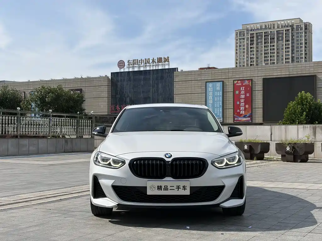 BMW 1 Series 2021