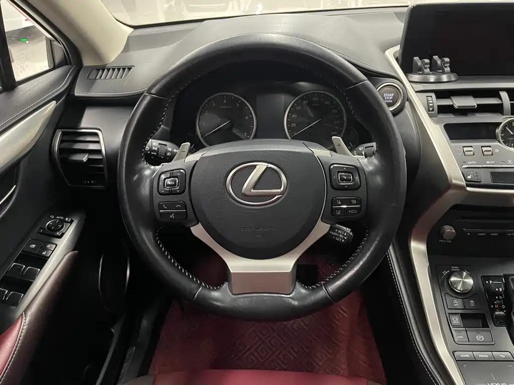 Lexus NX 2018 — фото 22