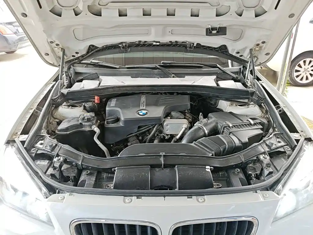 BMW X1 2015 — фото 20