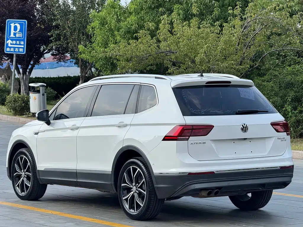 Volkswagen Tiguan L 2018