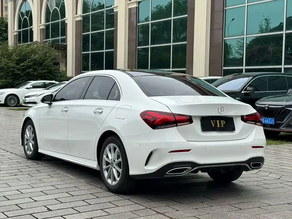 Mercedes-Benz A-Class 2020 — фото 9