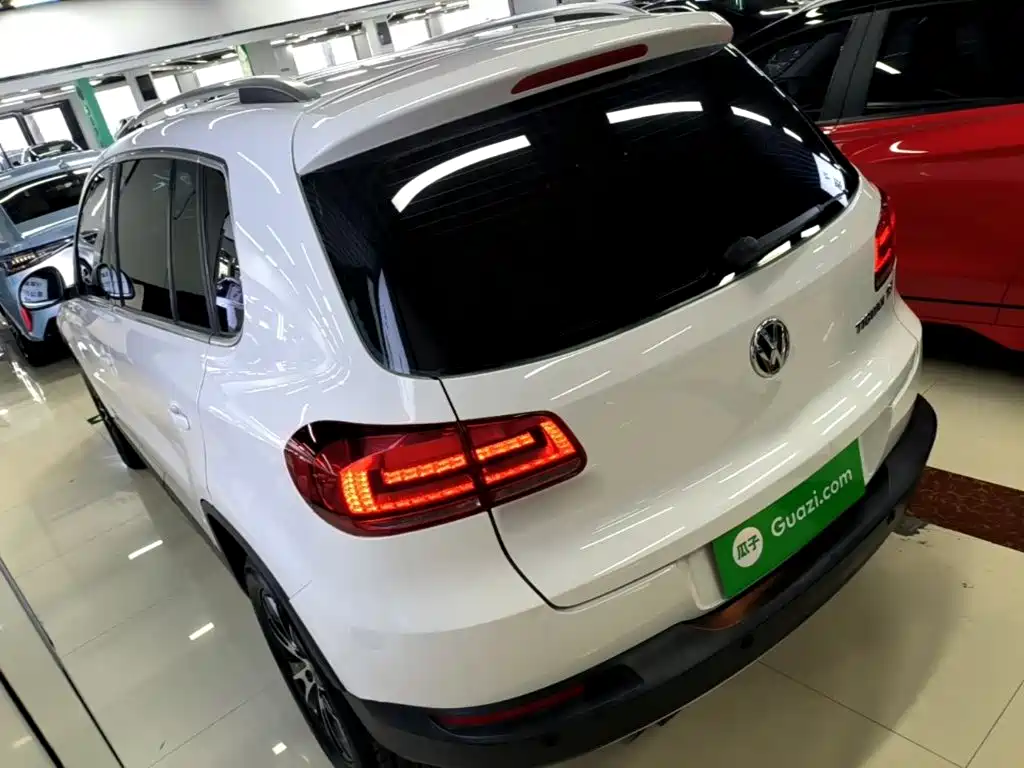 Volkswagen Tiguan 2015