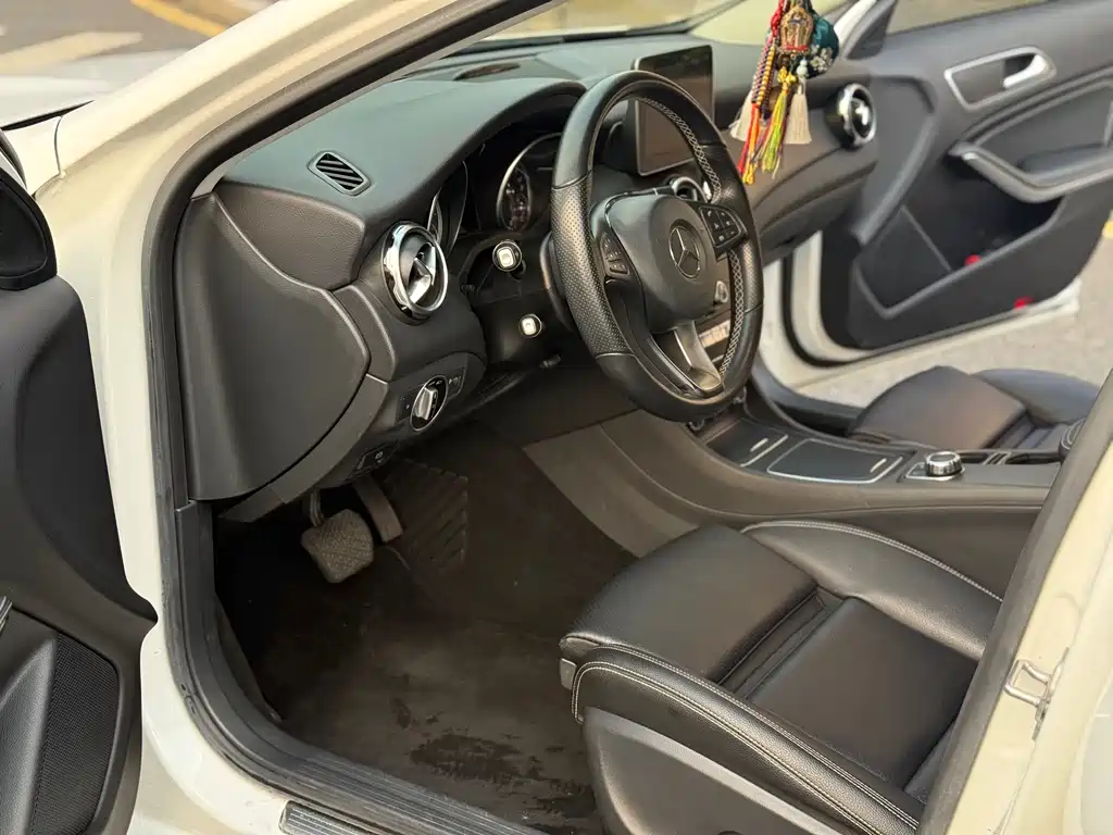 Mercedes-Benz GLA 2018 — фото 4