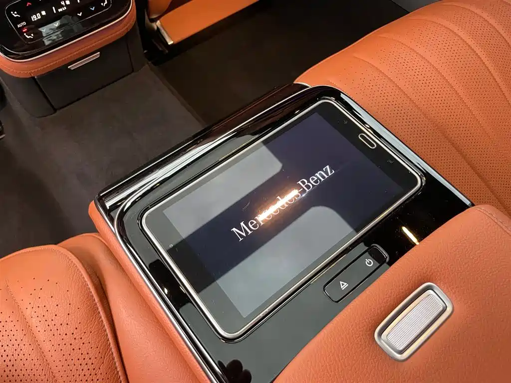 Mercedes-Benz S-Class 2022 — фото 16