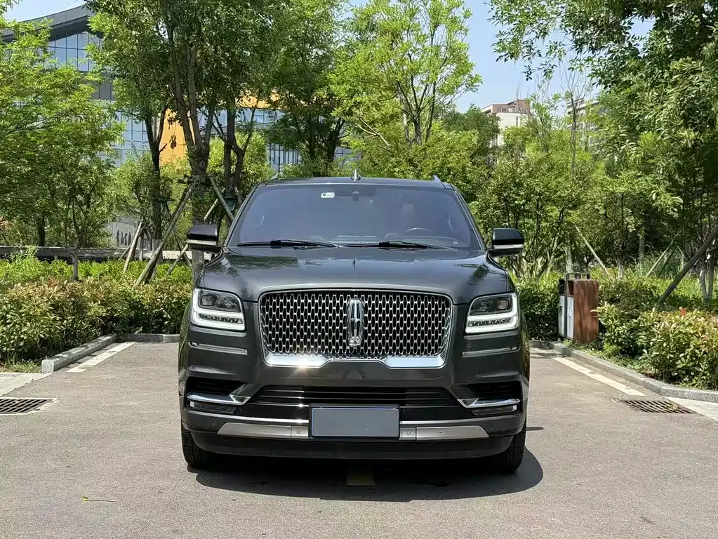 Lincoln Navigator 2018