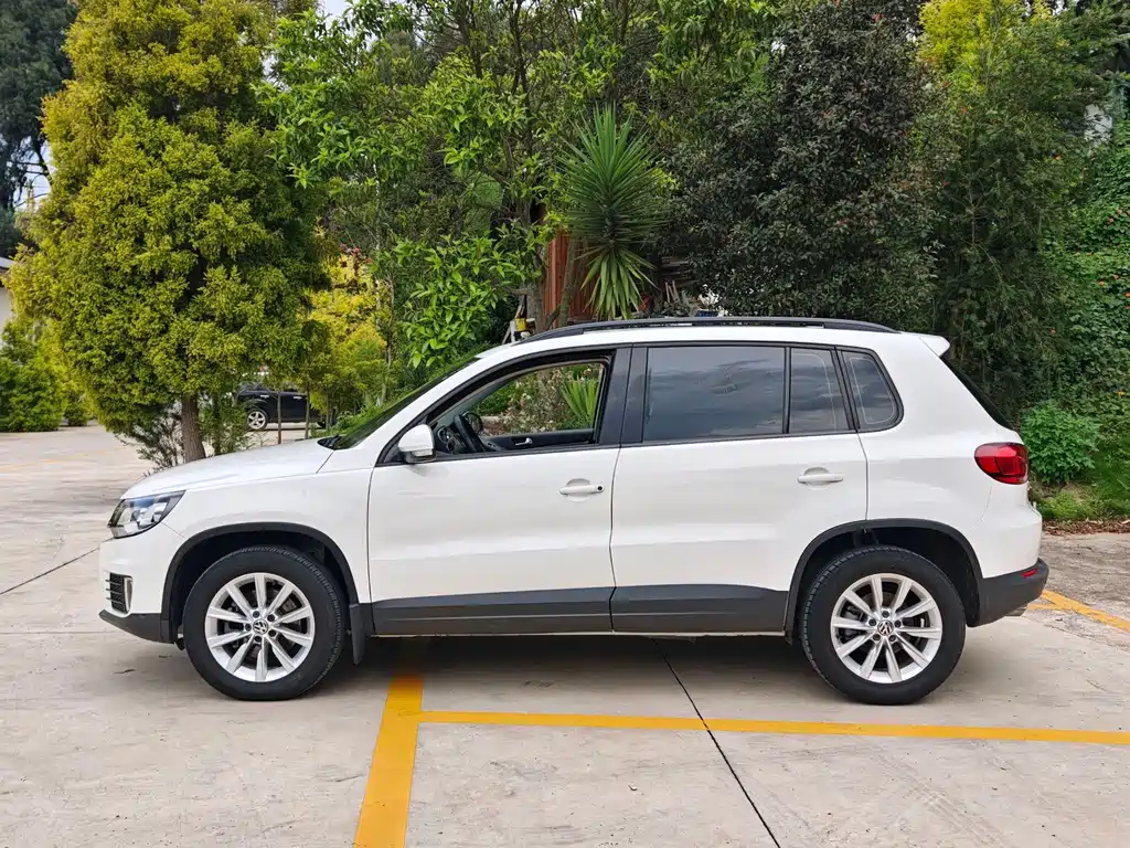 Volkswagen Tiguan 2017 — фото 8