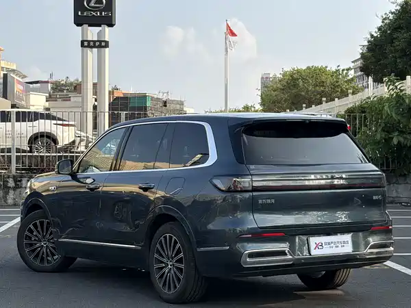 Geely Galaxy M9 2025