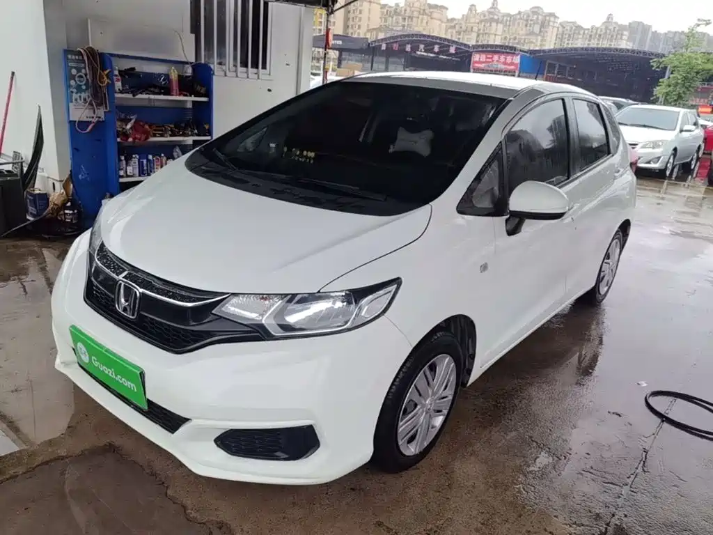 Honda Fit 2019 — фото 2