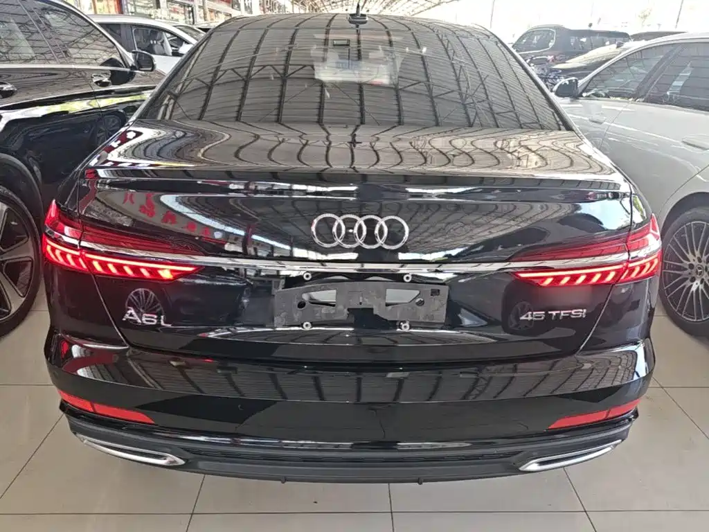 Audi A6L 2021
