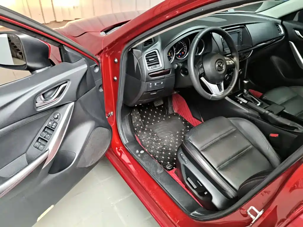Mazda Atenza 2015 — фото 16