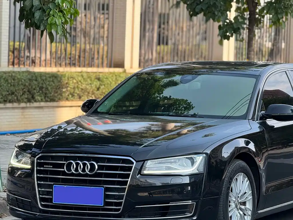 Audi A8 2016 — фото 4
