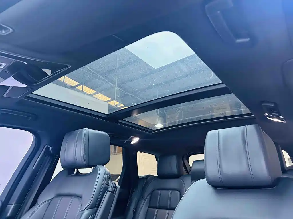 Land Rover Sport PHEV 2019 — фото 18
