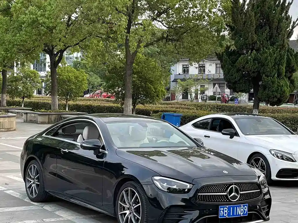 Mercedes-Benz E-Class 2023