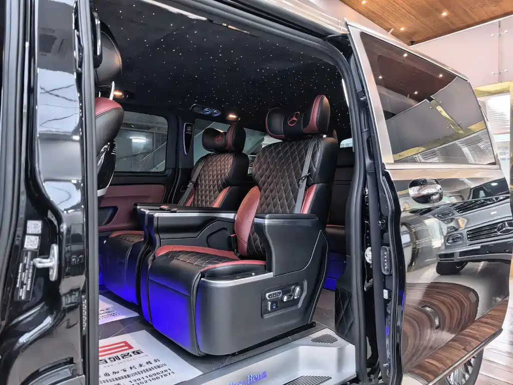 Mercedes-Benz Vito 2024 — фото 14