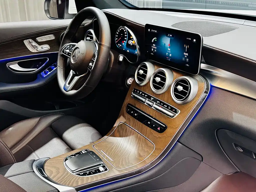 Mercedes-Benz GLC 2023 — фото 21