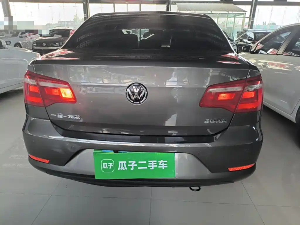 Volkswagen Bora 2015