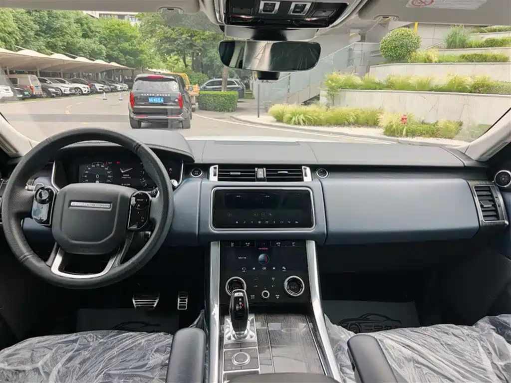 Land Rover Sport 2021 — фото 13