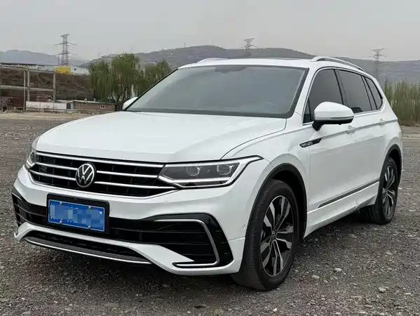 Volkswagen Tiguan L 2024