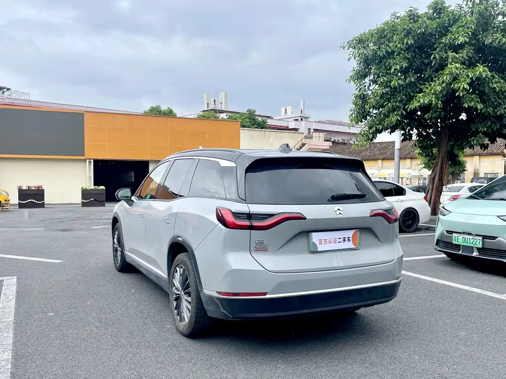NIO ES8 2021 — фото 6