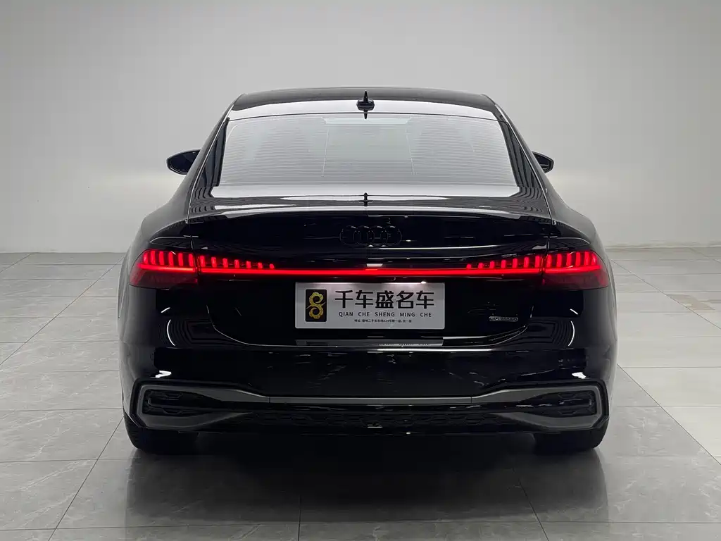 Audi A7L 2025 — фото 5