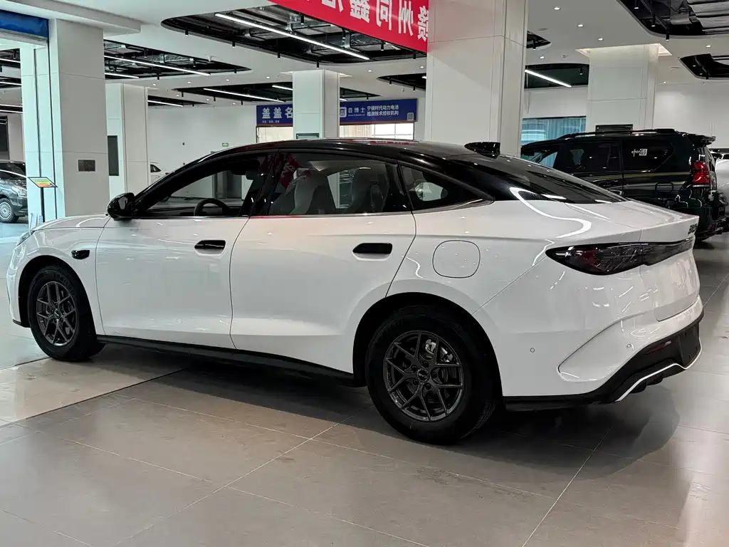 BYD Seal 06 2025