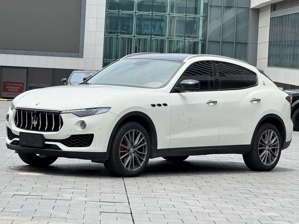 Maserati Levante 2021 — фото 2