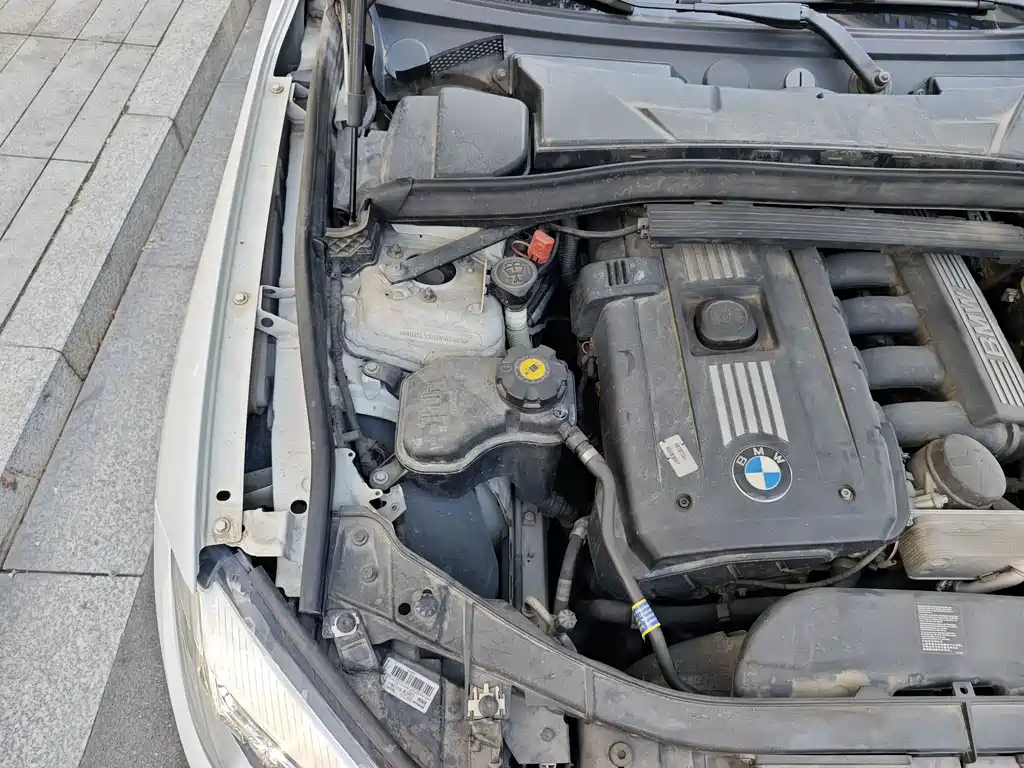 BMW X1 2011 — фото 18
