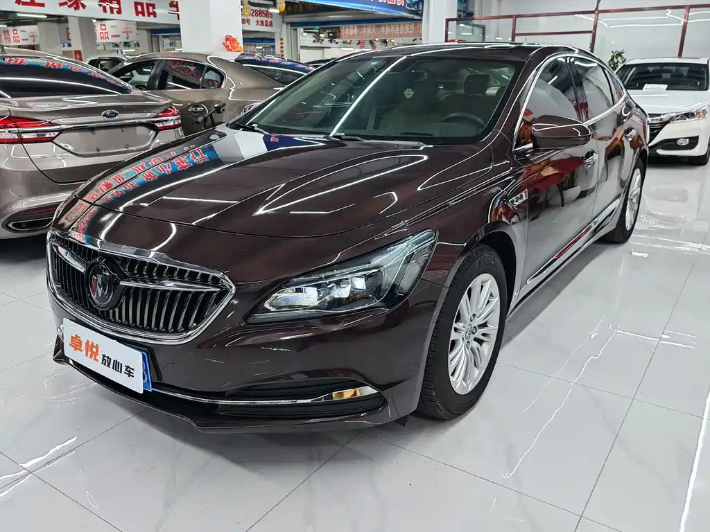 Buick LaCrosse 2016 — фото 1