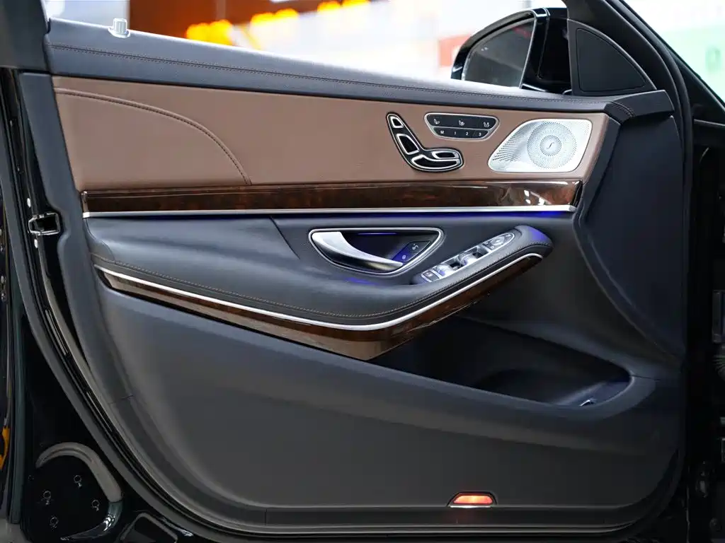 Mercedes-Benz S-Class 2017 — фото 26