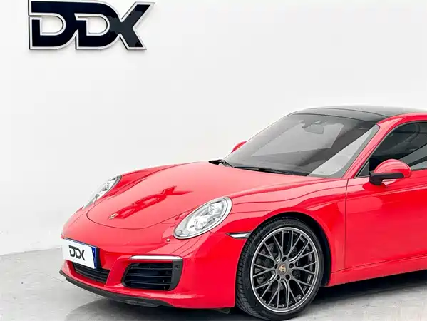 Porsche 911 2016