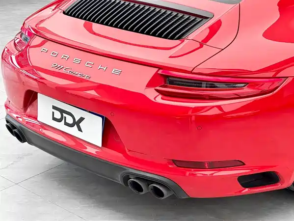 Porsche 911 2016