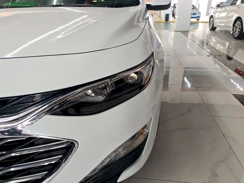 Chevrolet Malibu XL 2022 — фото 24